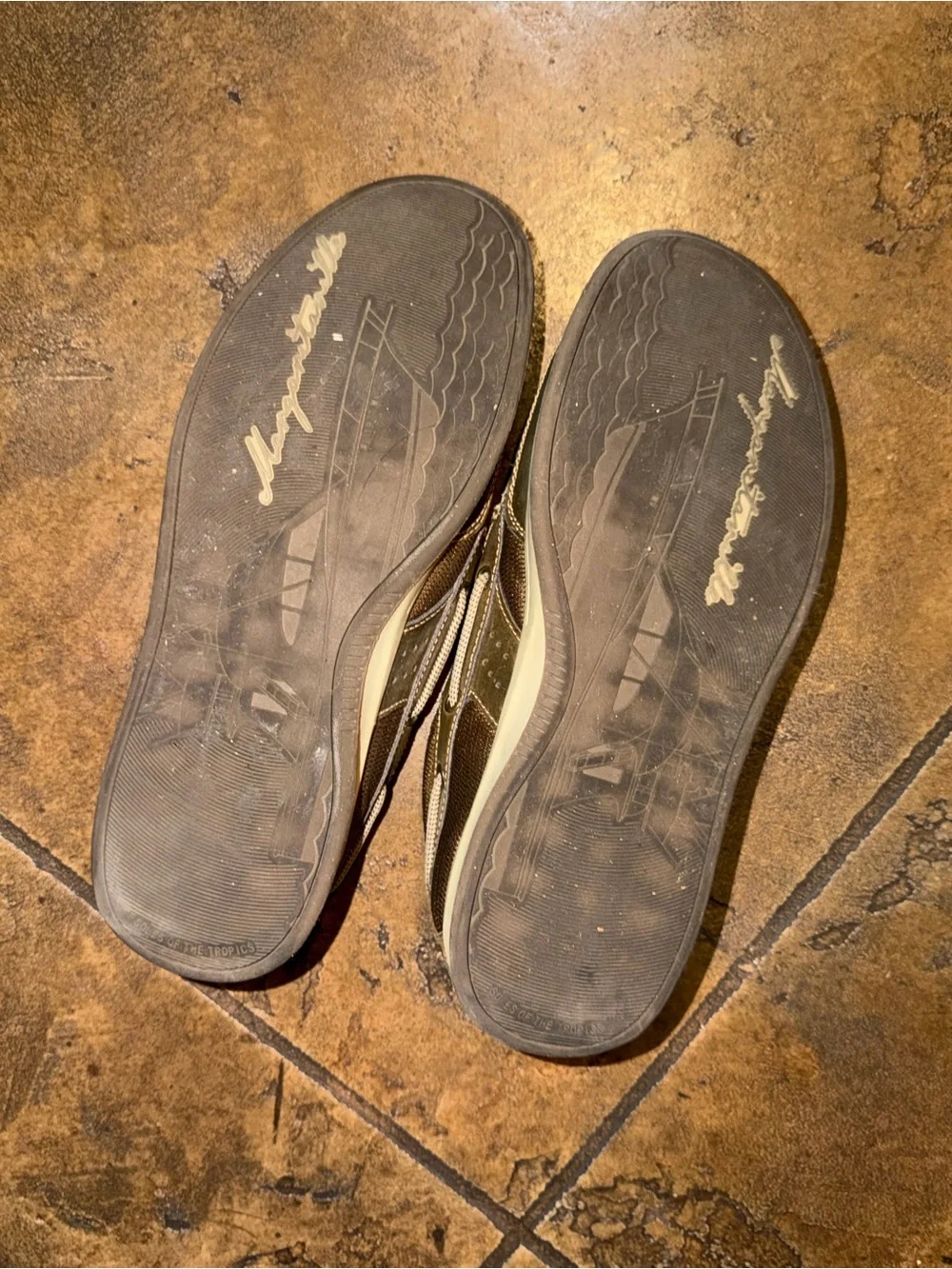 Margaritaville Distressed Leather Boat Shoes Size 12 🪵⚓️